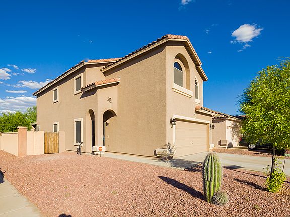 4th image of 255 E Camino Del Abeto