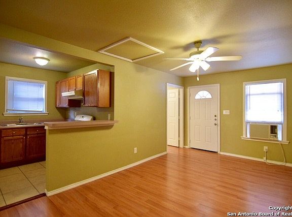 5th image of 1804 Texas Ave