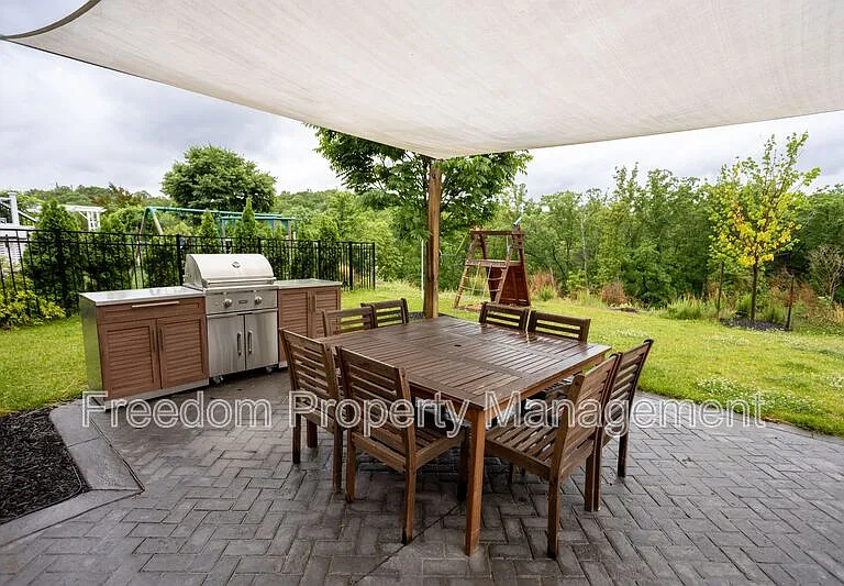 2425 Morgans Point Dr — Photo 85