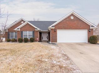 5511 Raintree Rdg, Jeffersonville, IN 47130