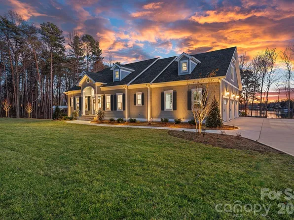 111 Kent Ct, Mooresville, NC 28117