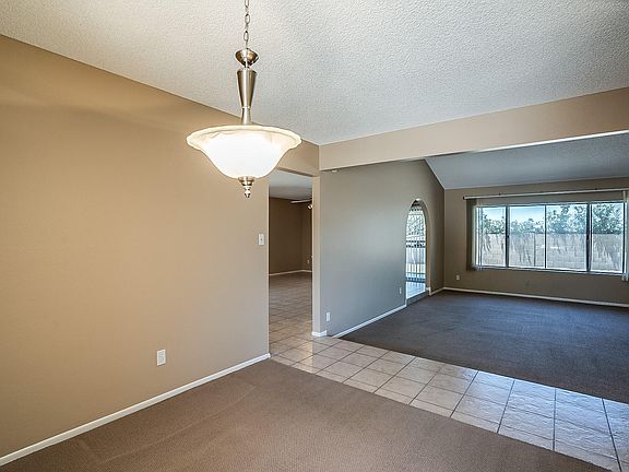 4th image of 10044 N 50th Dr