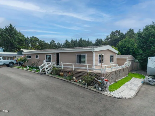 80 SE 144th Dr, South Beach, OR 97366