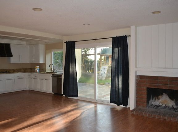Kitchen/Family Rm/Backyard