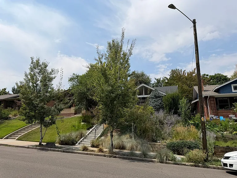 631 Jackson St — Photo 42