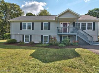 200 State Route 407, Nicholson, PA 18446