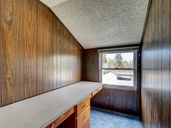 3rd image of 4813 N 26th St