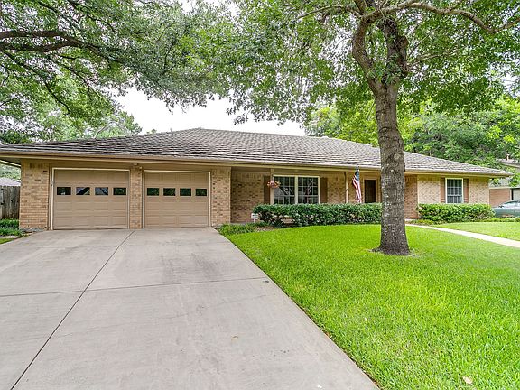 2nd image of 8520 Marys Creek Dr