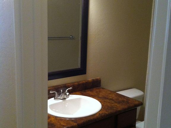3rd image of 102 W Concorda Dr APT 102