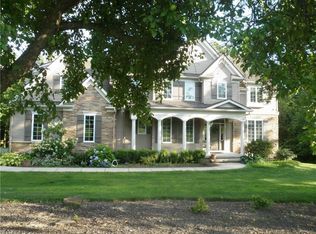 11325 Sutton Pl, Chardon, OH 44024