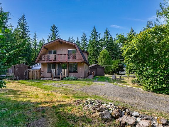 2nd image of 1131 Deep Valley Drive