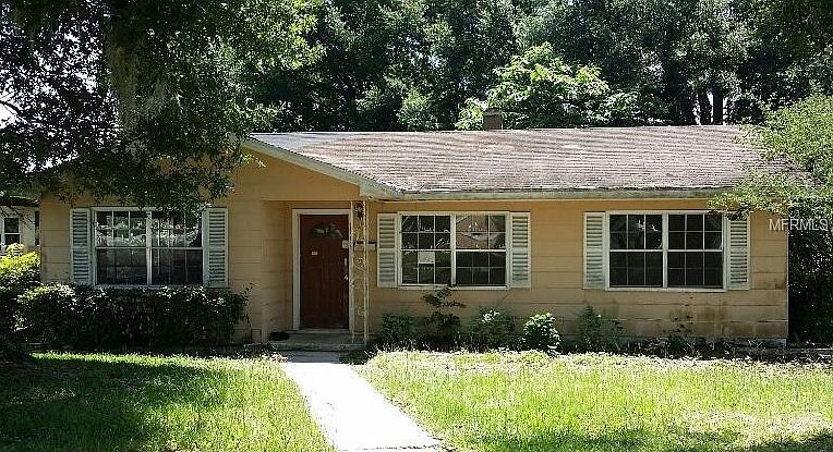 1st image of 13734 1st St