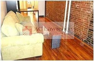 1st image of 915 3rd Ave