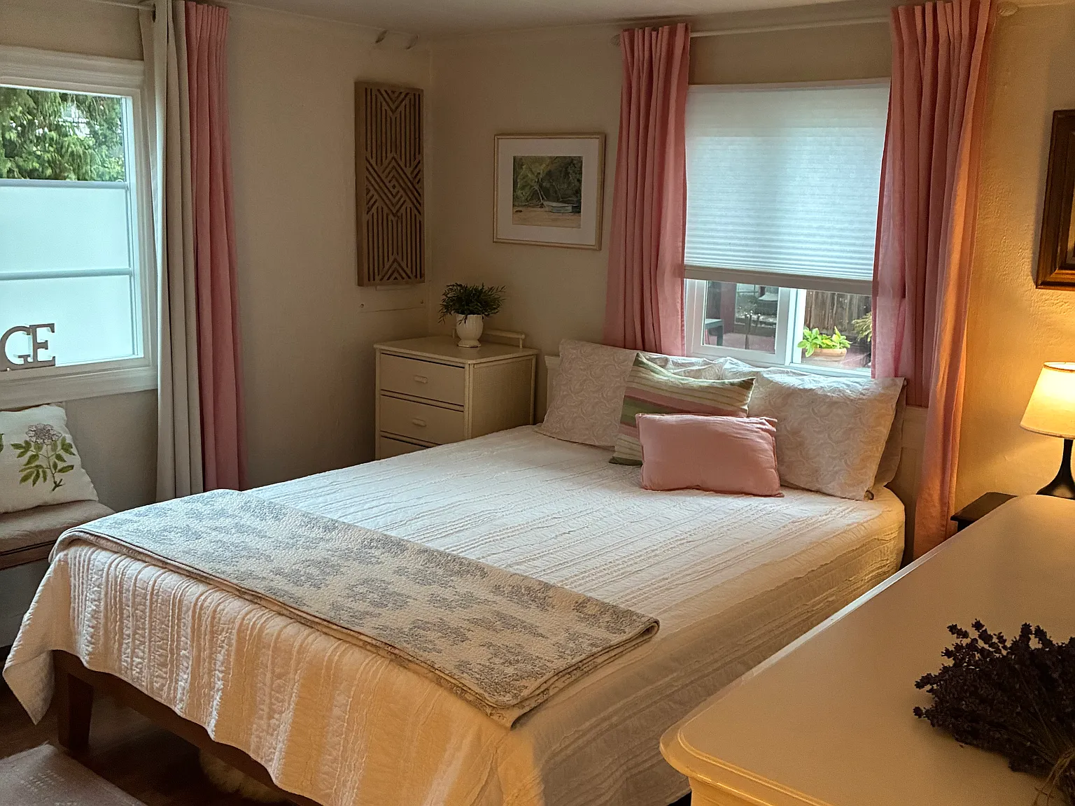 2 bed, 1352 sqft, $2,800 — Photo 2