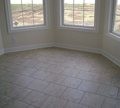 2nd image of 705 Richards Dr