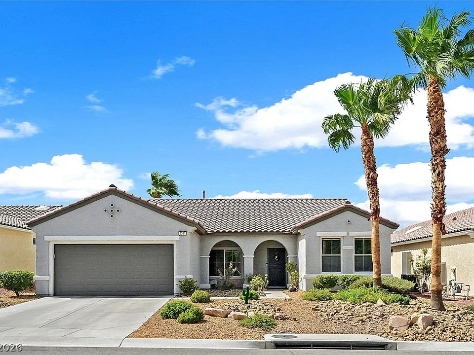 2267 Potter Lake Ave