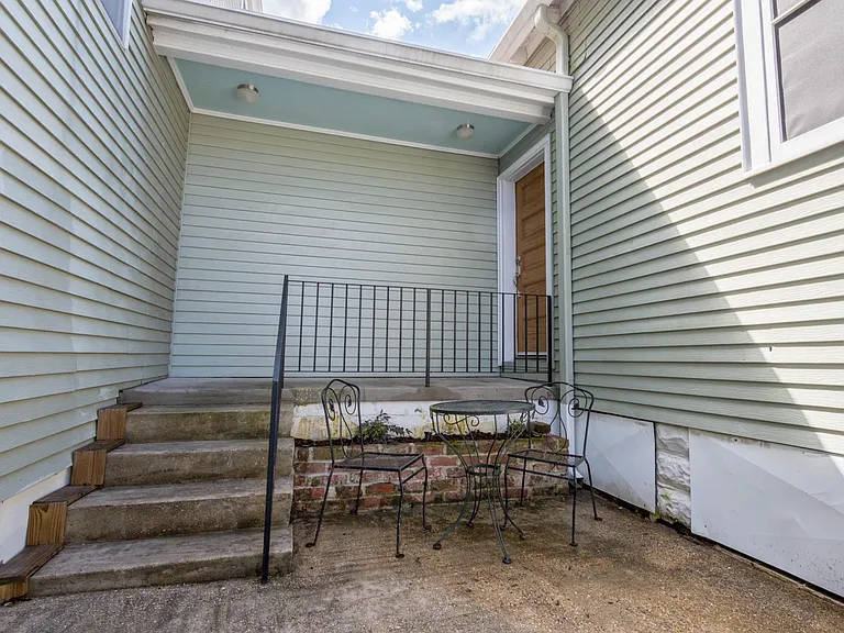 136 S Olympia St #5 — Photo 11