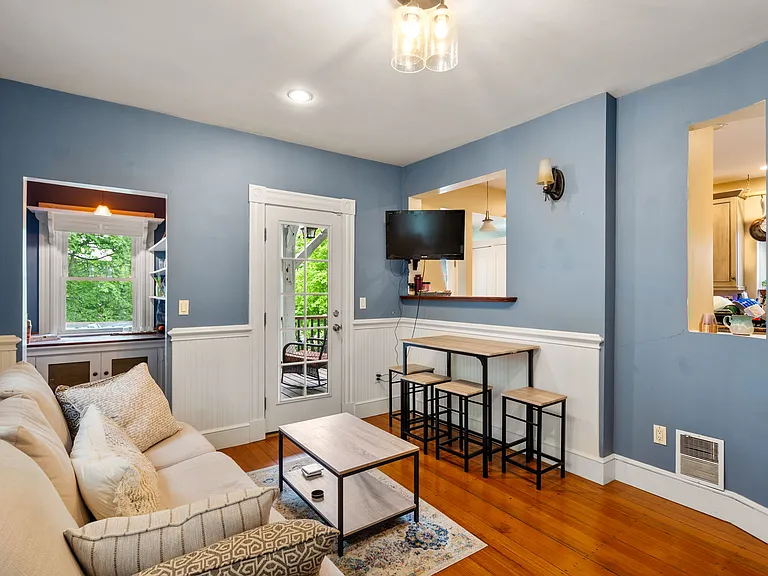 301 Savin Hill Ave #2 — Photo 4