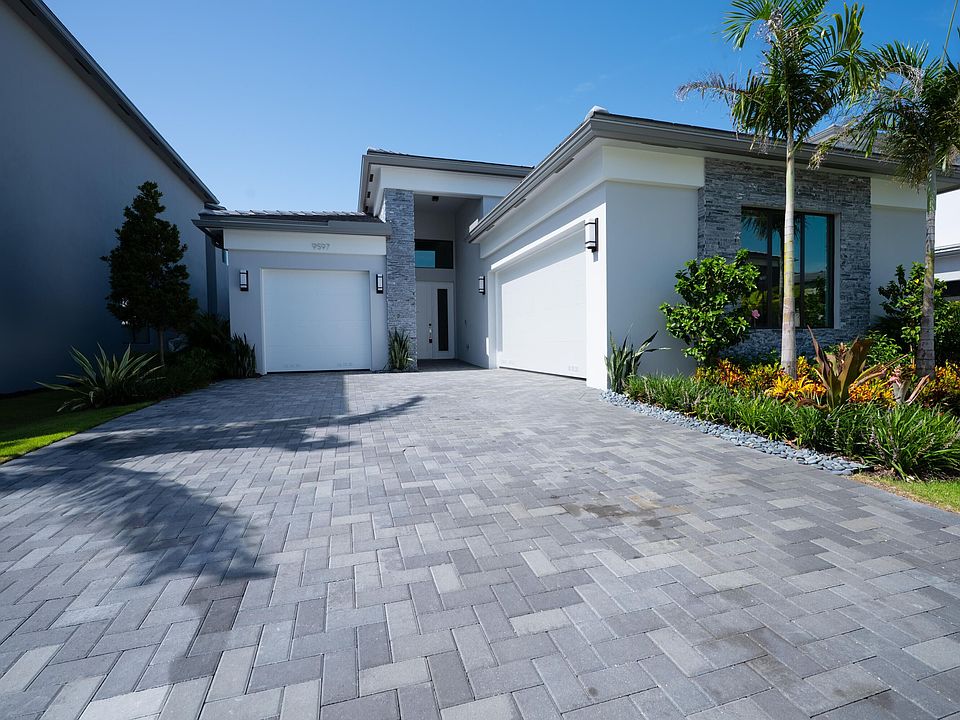 1st image of 9597 Royal Palm Way