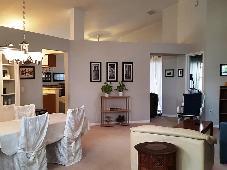 830 Cave Hollow Ln — Photo 7