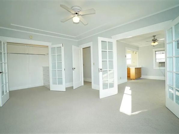 1305 Everett Ave