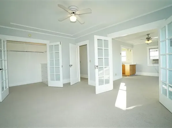 1305 Everett Ave, Oakland, CA 94602
