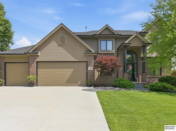 14725 Weber St, Bennington, NE 68007