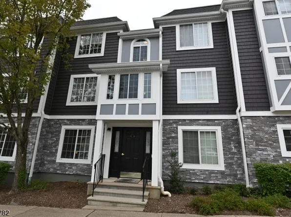 57 Village Dr #57, Morris Twp., NJ 07960