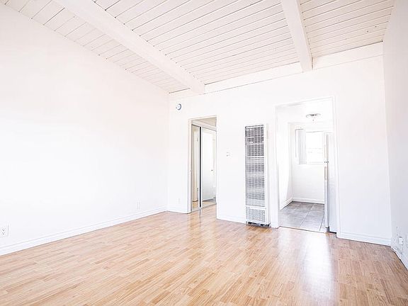 3rd image of 3729 Dunn Dr #9