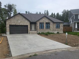 772 Campbell Ave, Kincardine, ON N2Z 1W1