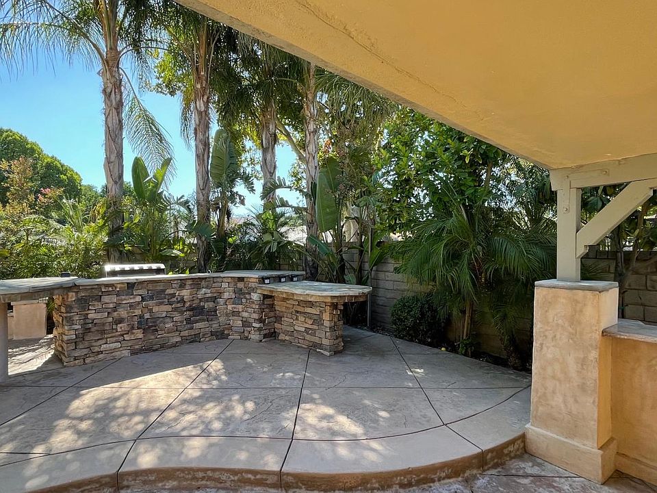 1st image of 23642 Alabega Ct