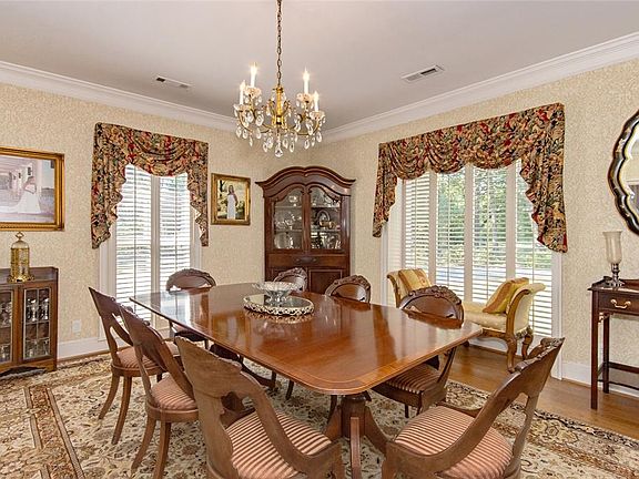 5th image of 6201 Kathmoor Dr