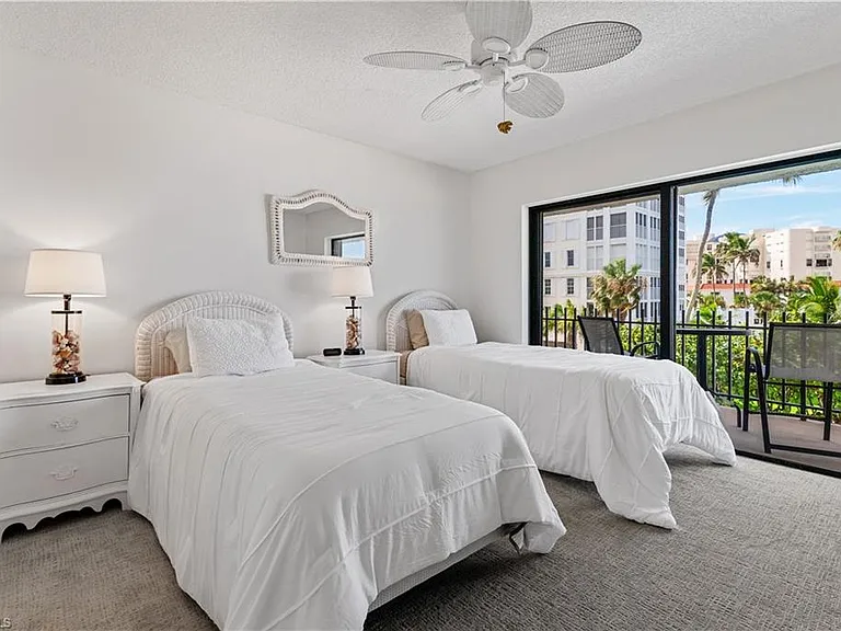 3399 Gulf Shore Blvd N #309 — Photo 10