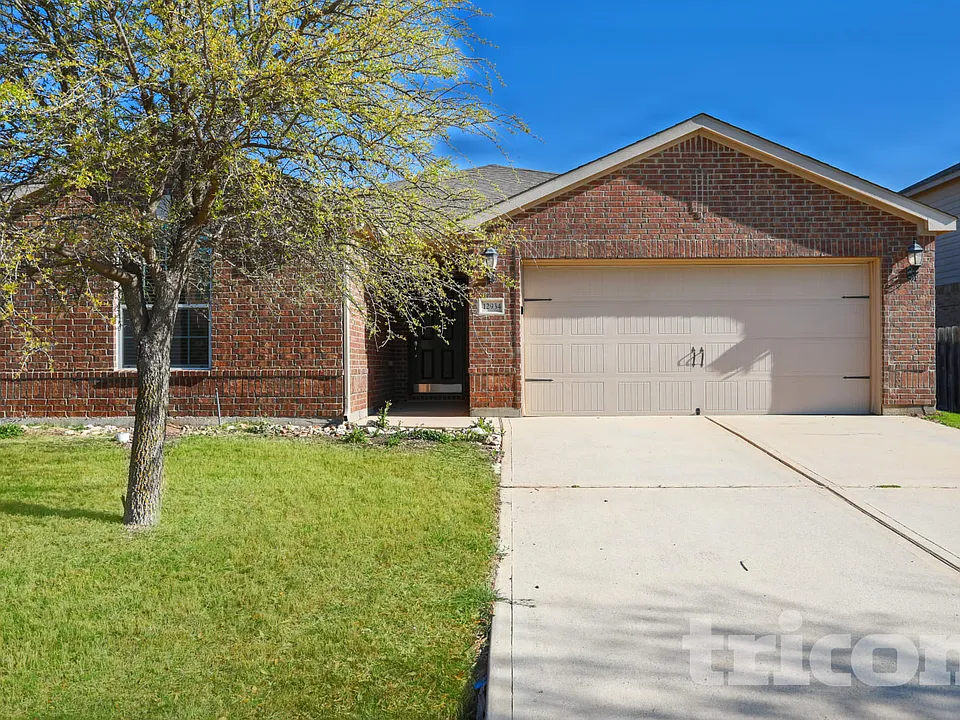 12934 Azure Heights Pl
