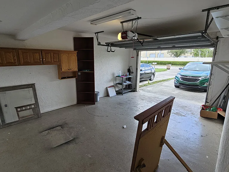 1124 SE 6th Ave — Photo 6