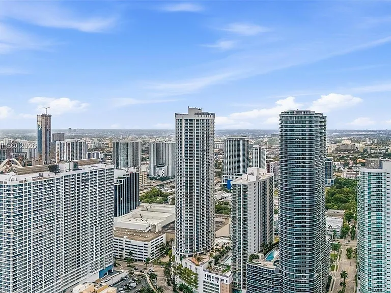 1750 N Bayshore Dr #4801 — Photo 45