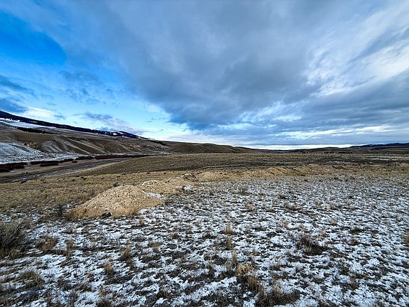 4th image of 1269 Open Range Ln