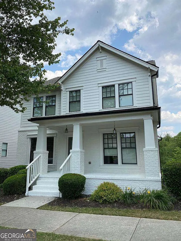 4 bed, 2.5 bath, 2140 sqft, $3,350 — Photo 1