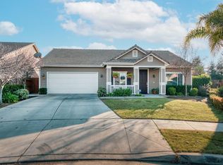 6121 E Cortland Ave, Fresno, CA