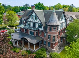 56 Union Avenue APT 8, Saratoga Springs, NY 12866