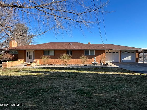 2nd image of 330 Parish Rd