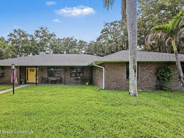 1810 Whispering Oaks Cir, Melbourne, FL 32934