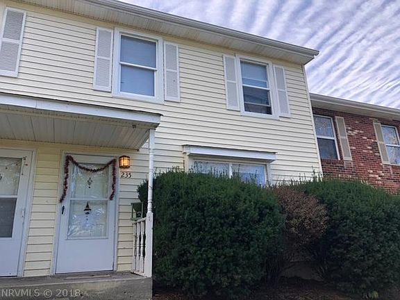 2nd image of 235 Pheasant Run Dr #0