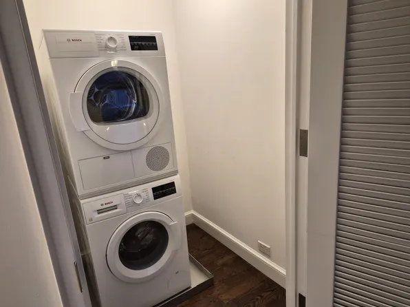 41 West 58th Street image 13 of 19