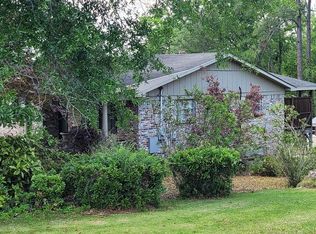 36 Ridgeview Dr, Chickasaw, AL 36611