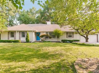 3405 W 91st St, Leawood, KS 66206