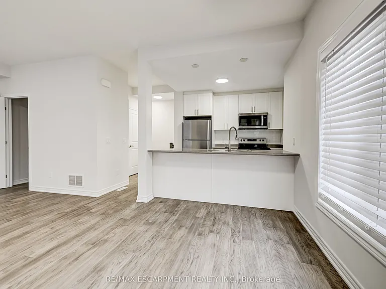 23 Ridgeside Ln — Photo 18