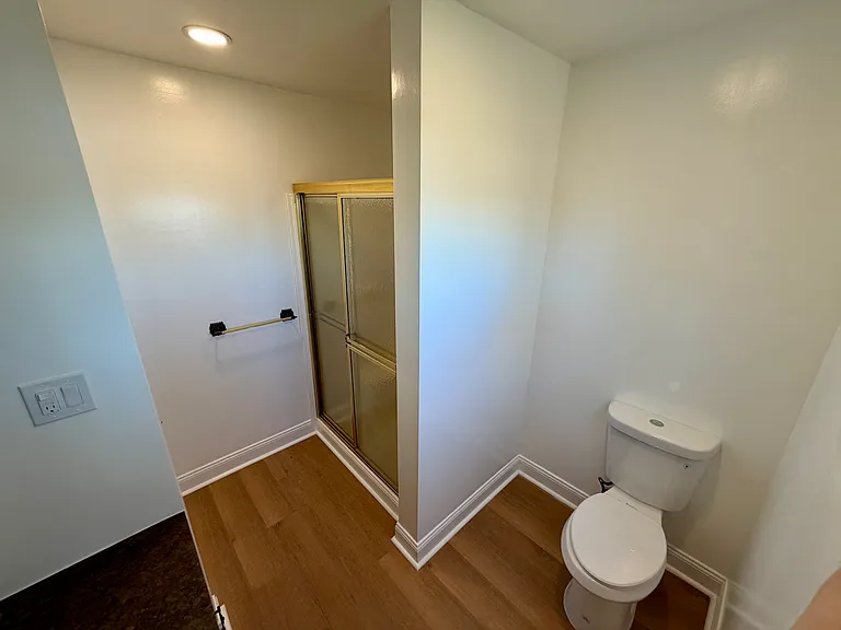 116 Alexander Ave #1 — Photo 15