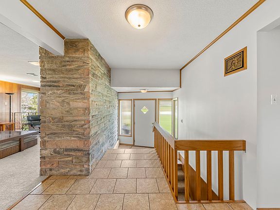 3rd image of 11311 Tecumseh Ln
