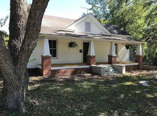 1518B Harrington St, Newberry, SC 29108